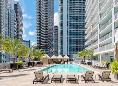 812 - 1250 S Miami Ave, Condo with 1 bedrooms, 1 bathrooms and null parking in Miami FL | Image 3