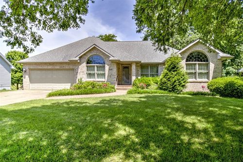 650 Glen Oak Drive, Decatur, IL, 62521 | Card Image