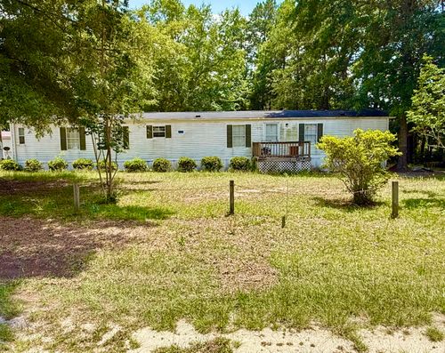 1655 Beaver Dr, Manning, SC, 29102-8910 | Card Image