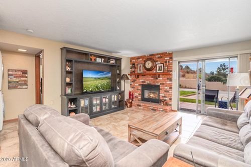 d8-65 Verde Valley School Rd, Sedona, AZ, 86351-9033 | Card Image