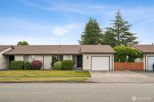 d1-1069 Semanski St, Enumclaw, WA, 98022-2128 | Card Image