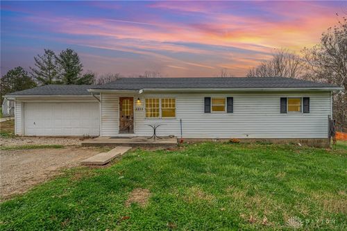 3277 State Route 73, Hillsboro, OH, 45133-8613 | Card Image