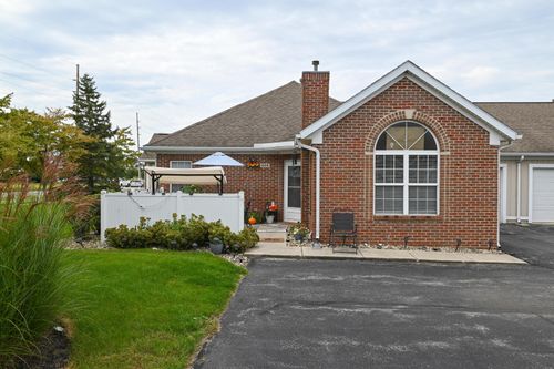 606 Hampton Woods Dr, Marion, OH, 43302-6469 | Card Image