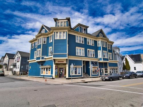 645 County St, New Bedford, MA, 02740-6716 | Card Image