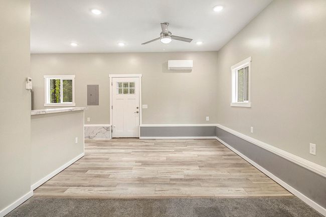 Dining Area | Image 8