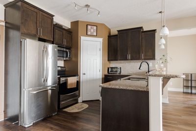 303 - 9919 Gordon Ave, Condo with 2 bedrooms, 2 bathrooms and 1 parking in Fort Mcmurray AB | Image 3