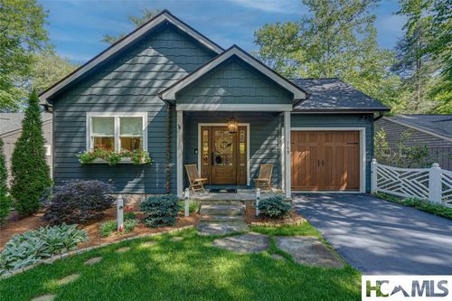169 Shelby Dr, Highlands, NC, 28741-7557 | Card Image