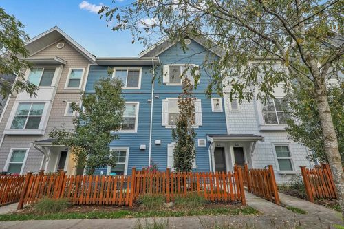 43-20451 84 Ave, Langley, BC, V2Y0X5 | Card Image