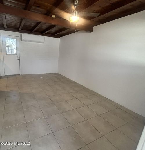 d-3566 E Kleindale Road, Tucson, AZ, 85716 | Card Image