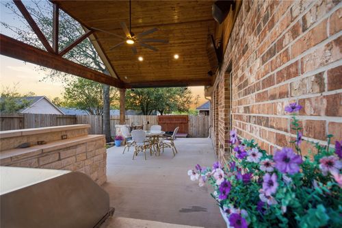 12302 Little Blue Heron Ln, Conroe, TX, 77304-1690 | Card Image