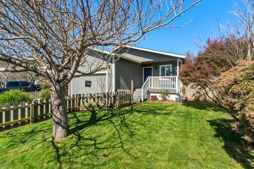 1015 Oakwood Ct, McKinleyville, CA, 95519-4177 | Card Image