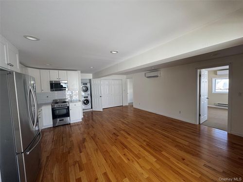 505 S Main Street, Hempstead, NY, 11520 | Card Image