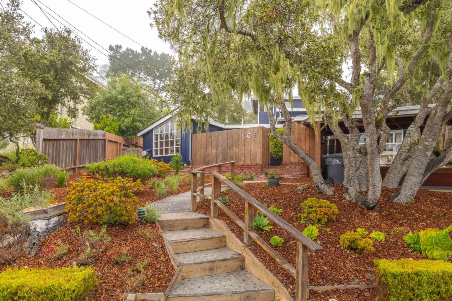 Residential in Pacific Grove 4