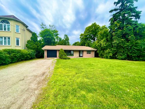 9740 Keele St, Maple, ON, L6A3Y6 | Card Image