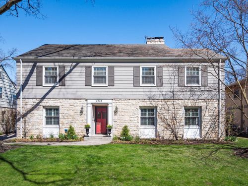 2728 Brentwood Rd, Bexley, OH, 43209-2219 | Card Image