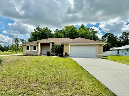 122 Wellington Ave, Lehigh Acres, FL, 33936-2143 | Card Image