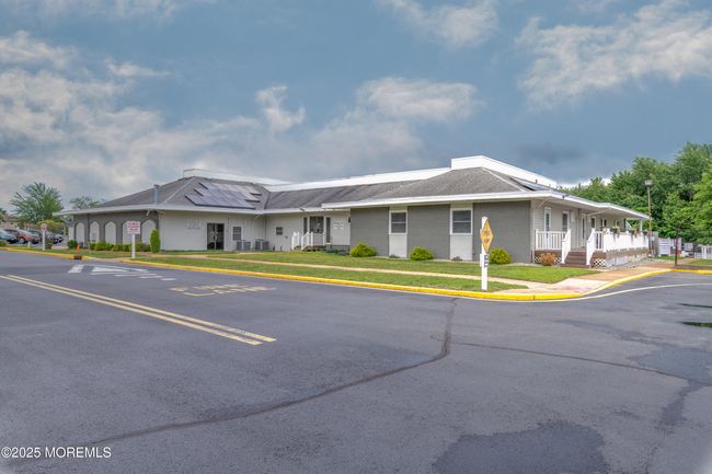 Clubhouse | Image 31