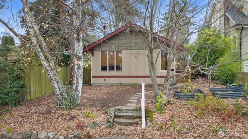 4338 Sw Willow St, Seattle, WA, 98136-1770 | Card Image