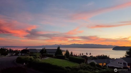 10919 E Villa Monte Dr, Mukilteo, WA, 98275-4873 | Card Image