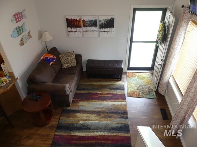 UNIT-1 - 24 Mangum Cir, Townhouse with 3 bedrooms, 2 bathrooms and 2 parking in Donnelly ID | Image 9