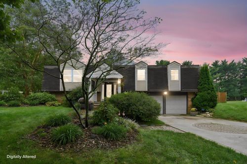 9191 Carriage Ln, Pickerington, OH, 43147-8856 | Card Image