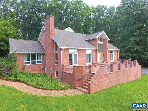 1505 Highland Cir, Blacksburg, VA, 24060-5668 | Card Image