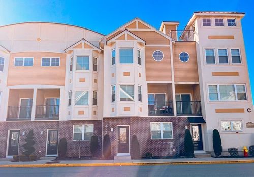 apt-c105-2 N Main St, Mansfield, MA, 02048-2371 | Card Image