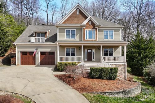 22 Rosebay Ln, Asheville, NC, 28803-2490 | Card Image