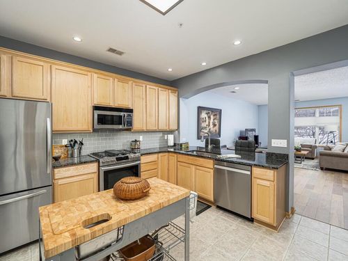 apt-712-5970 W 16th St, Saint Louis Park, MN, 55416-1456 | Card Image