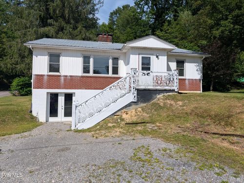 235 Glade St Se, Wise, VA, 24293-5711 | Card Image