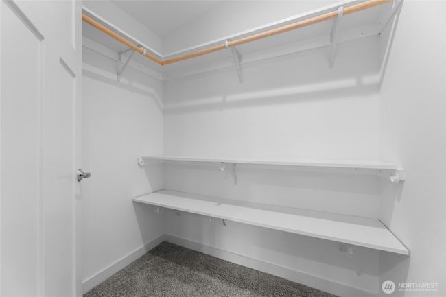 Primary closet | Image 20