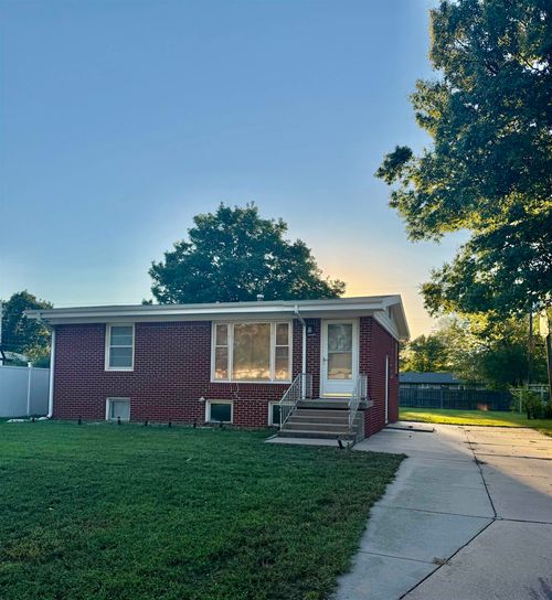 1017 S Poplar, Newton, KS, 67114 | Card Image