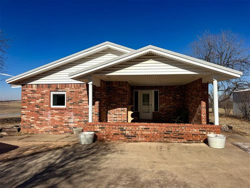 40001 Us Highway 281, Apache, OK, 73006-8033 | Card Image