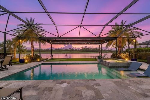9573 Everglades Dr, NAPLES, FL, 34120-1992 | Card Image