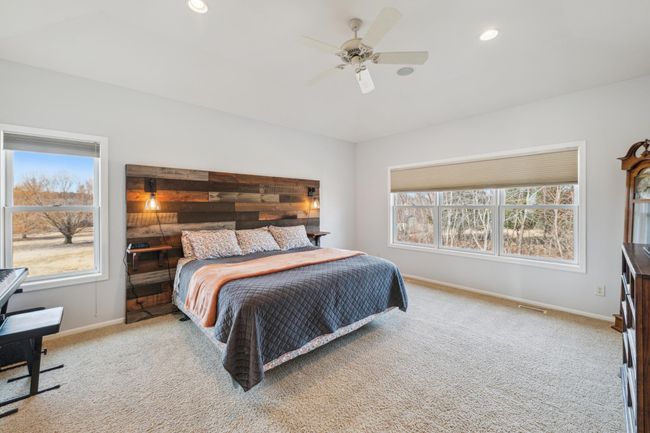 08_interior.jpg | Image 9