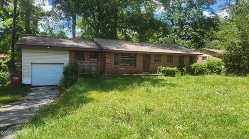 2304 Danbury Dr, Macon, GA, 31217-4508 | Card Image