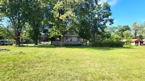 1515 3rd Ave, Newport, MN, 55055-1073 | Card Image