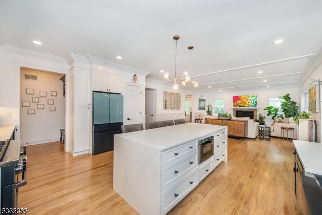 93 Morristown Rd, House other with 6 bedrooms, 4 bathrooms and null parking in Gillette NJ | Image 8