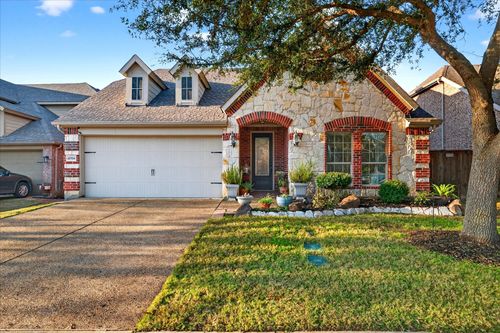 4704 Forest Cove Dr, Mckinney, TX, 75071-8044 | Card Image