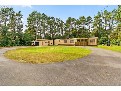 4835 Gloria Gayle Way, Florence, OR, 97439-9005 | Card Image