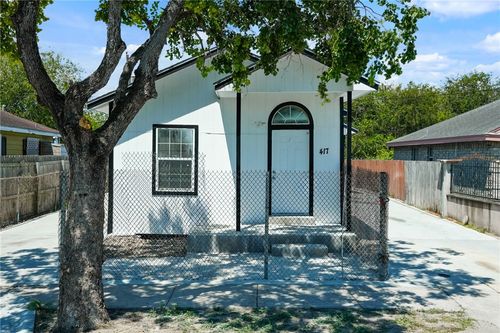 417 Vera Cruz St, Corpus Christi, TX, 78405-3248 | Card Image