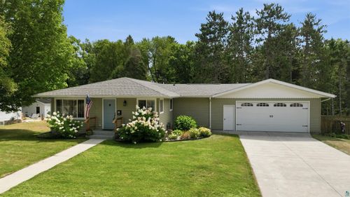 737 Lafollette St, Spooner, WI, 54801-1027 | Card Image