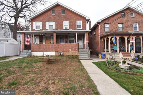 328 Clifton Ave, SHARON HILL, PA, 19079-2005 | Card Image