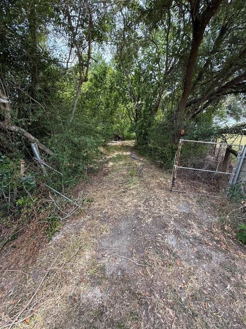 0 Lake Rd, La Marque, TX, 77568 | Card Image