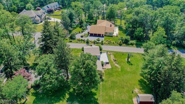 165 Rock Rd W, House other with 3 bedrooms, 3 bathrooms and null parking in Green Brook NJ | Image 31