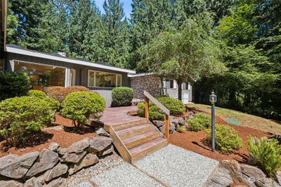 26304 Se 160 Street, House other with 3 bedrooms, 1 bathrooms and 2 parking in Issaquah WA | Image 1