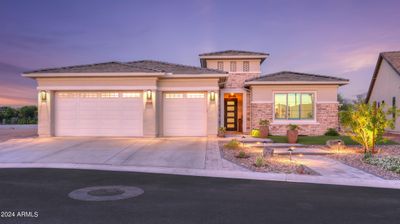 5645 N Crow Drive, House other with 2 bedrooms, 3 bathrooms and null parking in Eloy AZ | Image 1