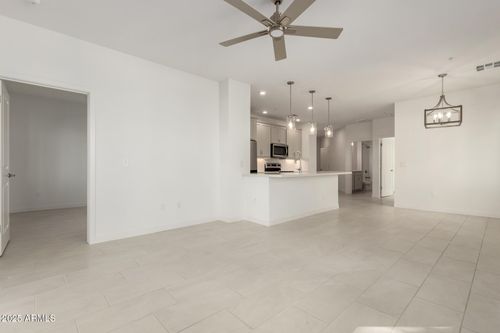 159-2511 W Queen Creek Rd, Chandler, AZ, 85248-0140 | Card Image