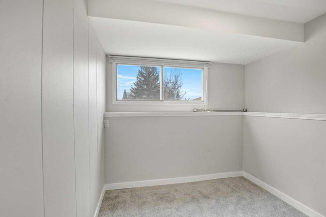 2 Mountain Pl, House other with 6 bedrooms, 3 bathrooms and 1 parking in Sylvan Lake AB | Image 28