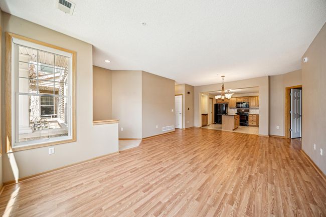Wide open floor plan | Image 5